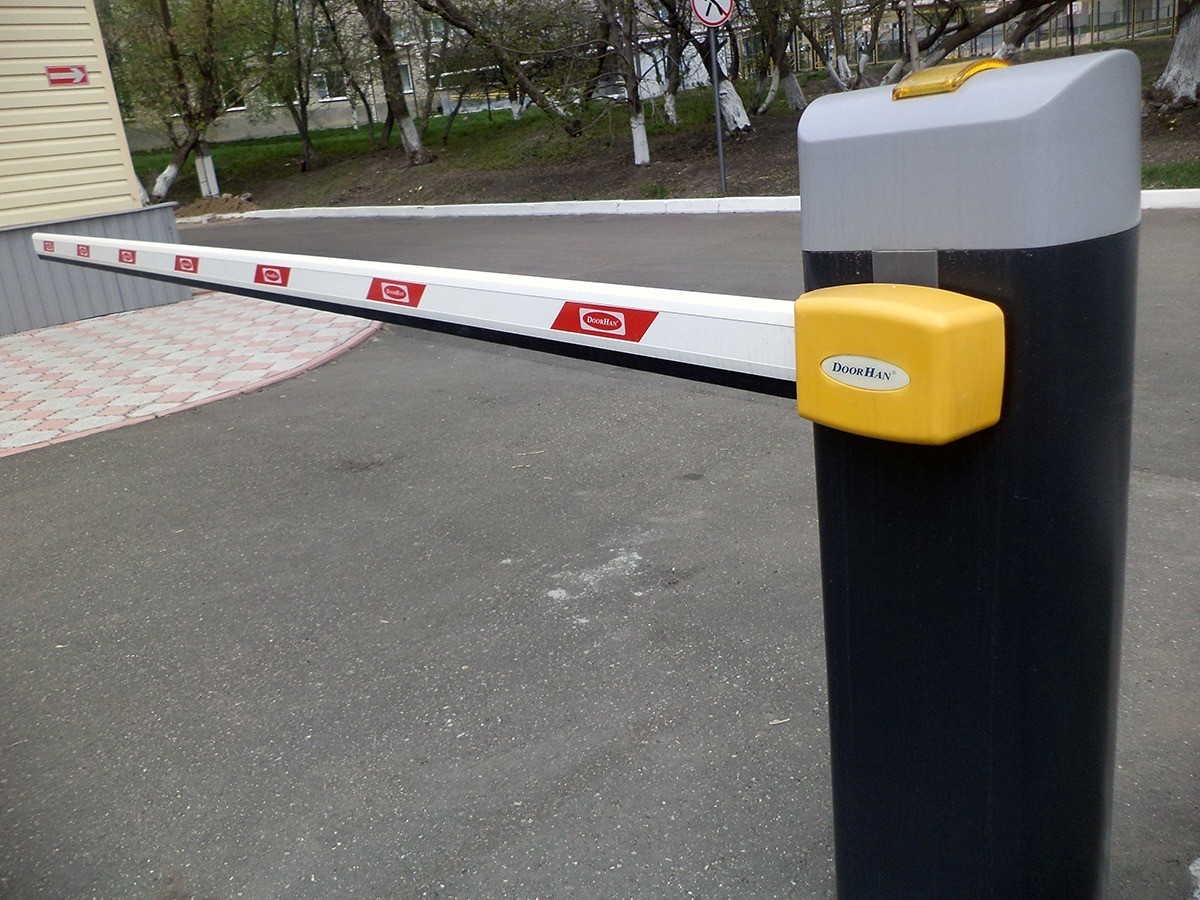 Шлагбаум Doorhan Barrier Pro 5000